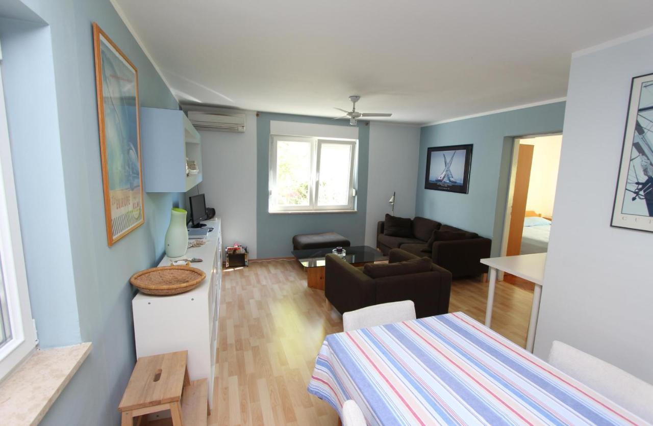 Apartment Maestral Rovinj Buitenkant foto