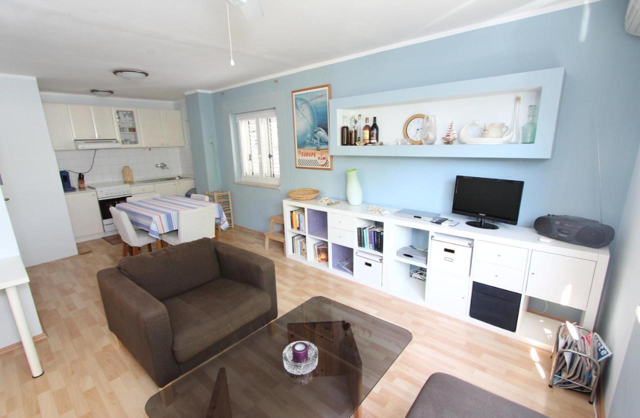 Apartment Maestral Rovinj Buitenkant foto